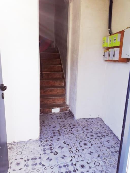 شقة Studio Au Centre De Quimper 2Eme Et المظهر الخارجي الصورة
