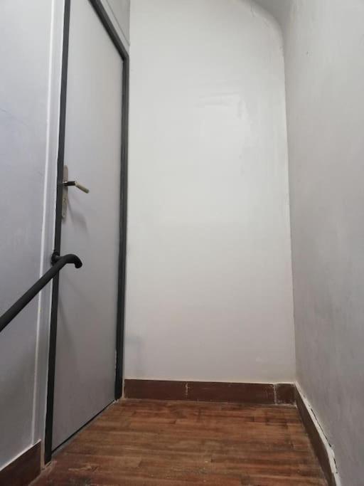 شقة Studio Au Centre De Quimper 2Eme Et المظهر الخارجي الصورة